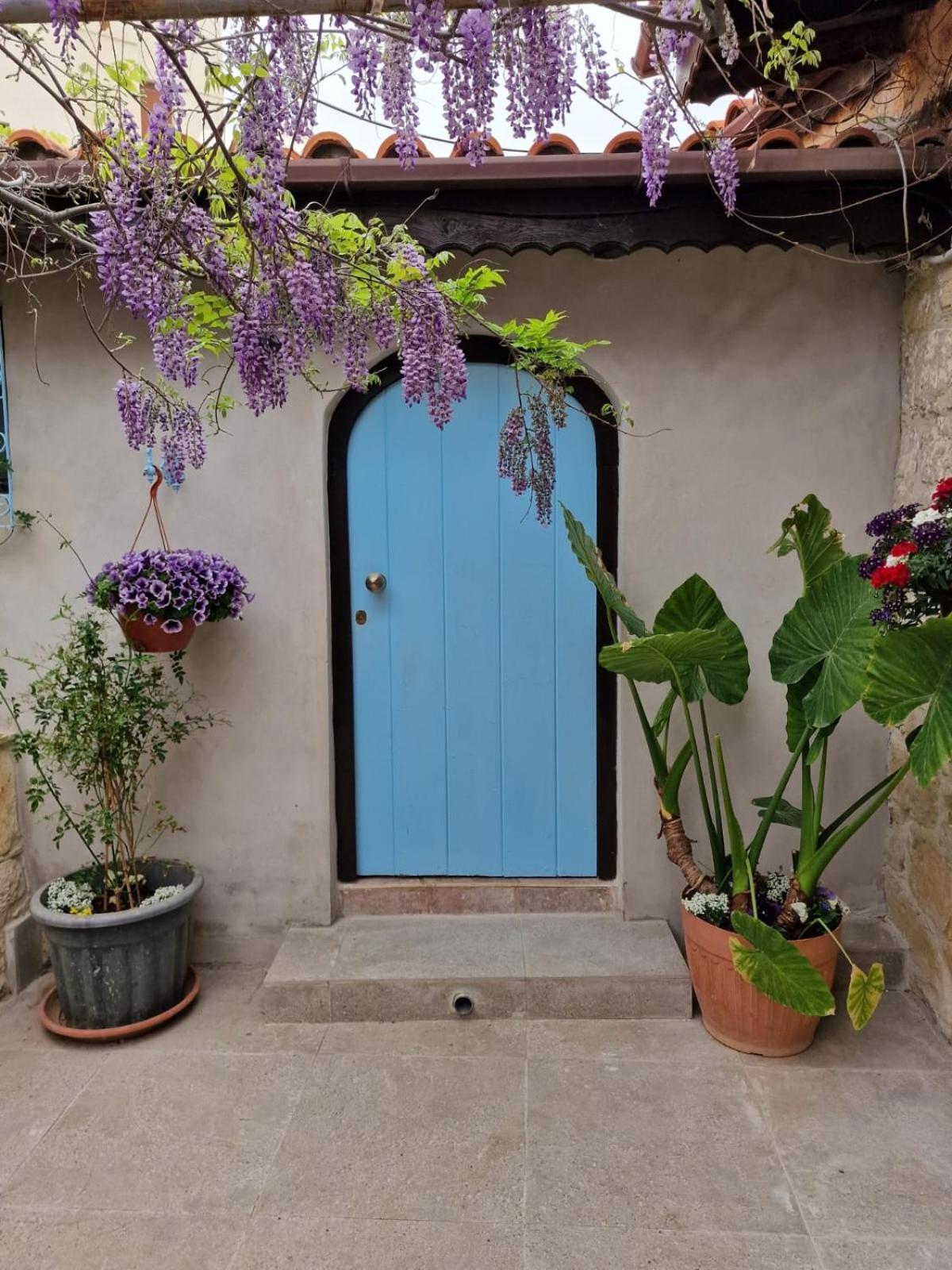 Kalimera A Lovely 1-Bedroom Rental With Ensuite And Kitchen Limassol Exterior foto